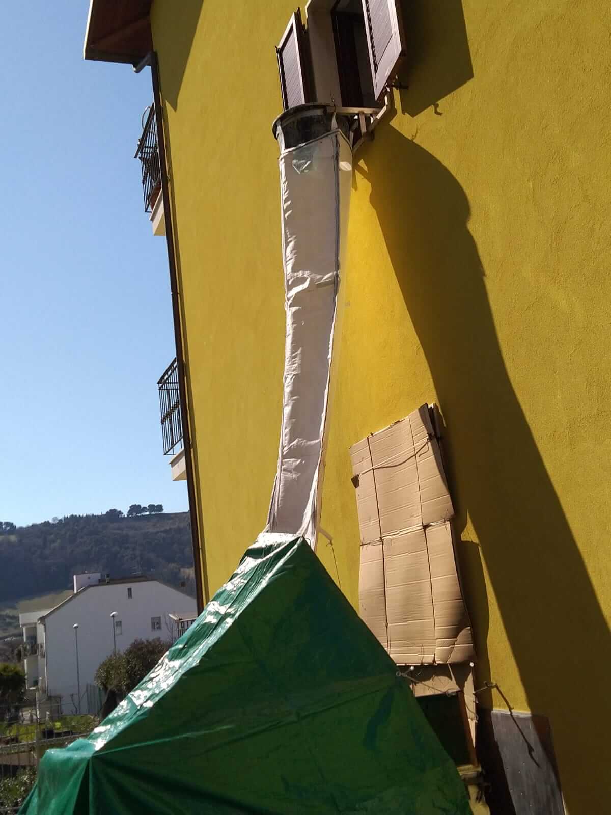 Bajante de escombros Bajante de escombros